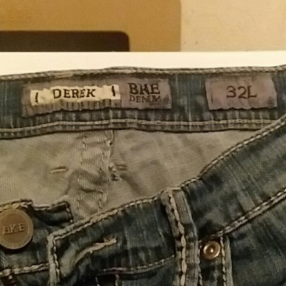 Buckle denim jeans, size 32L